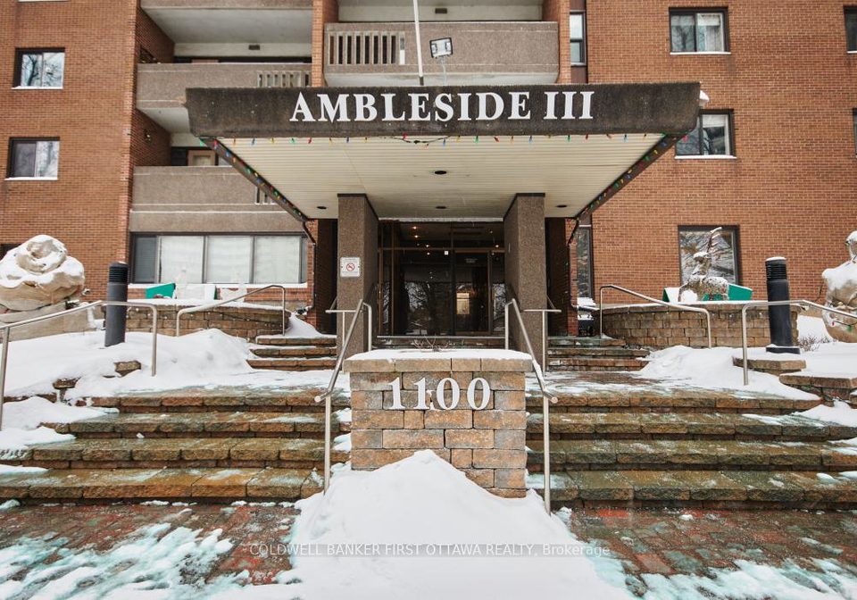 1100-ambleside-drive-ottawa-ontario-x12760138