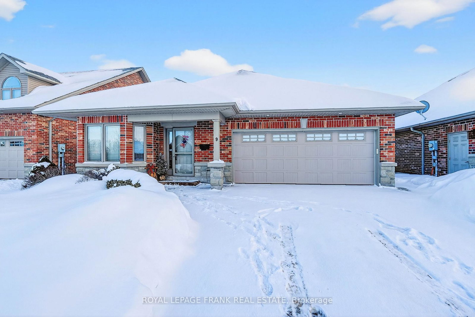 9-green-arbour-way-kawartha-lakes-ontario-x12760488