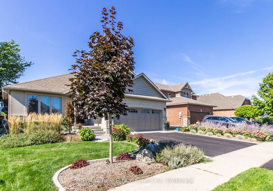 70-mcgowan-street-centre-wellington-ontario-x12760494