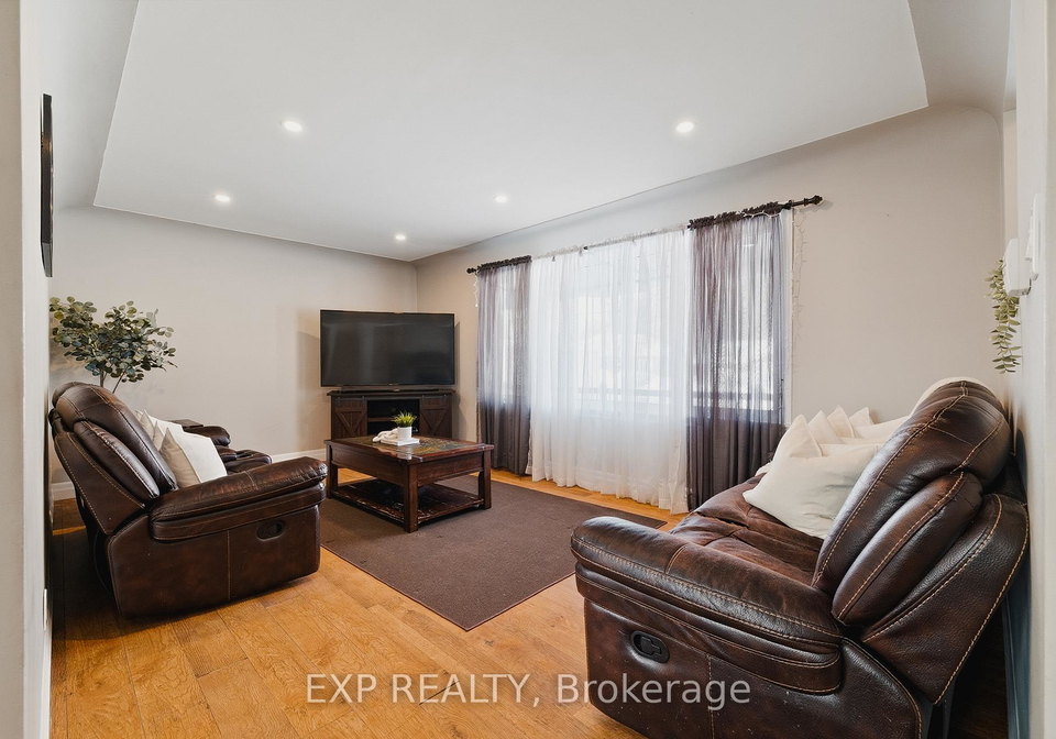 1080-henry-street-wellesley-ontario-x12760510