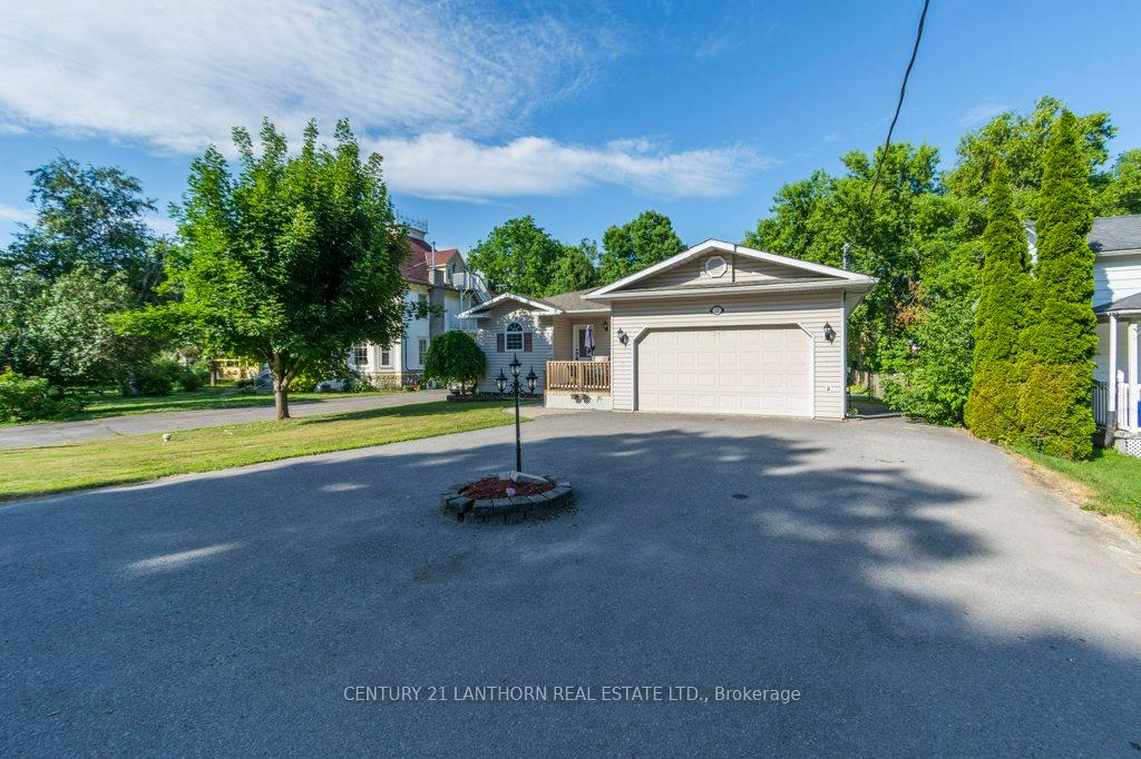 27-bursthall-street-marmora-and-lake-ontario-x12760586