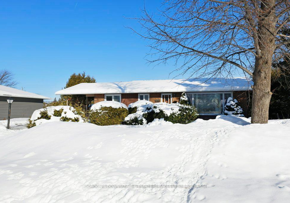 7-attwood-crescent-ottawa-ontario-x12760676