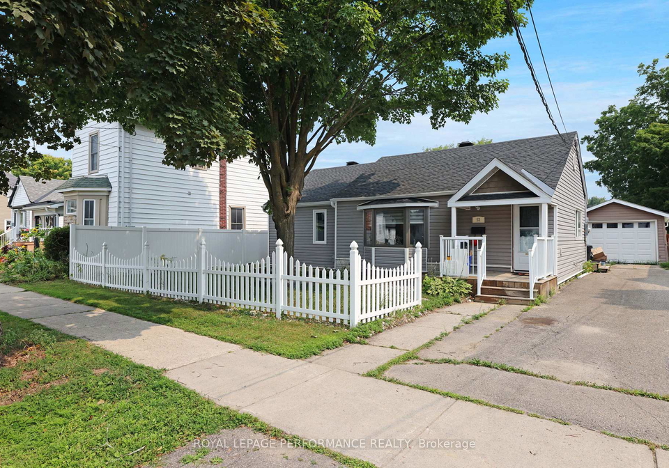 63-wilson-street-e-perth-ontario-x12760680