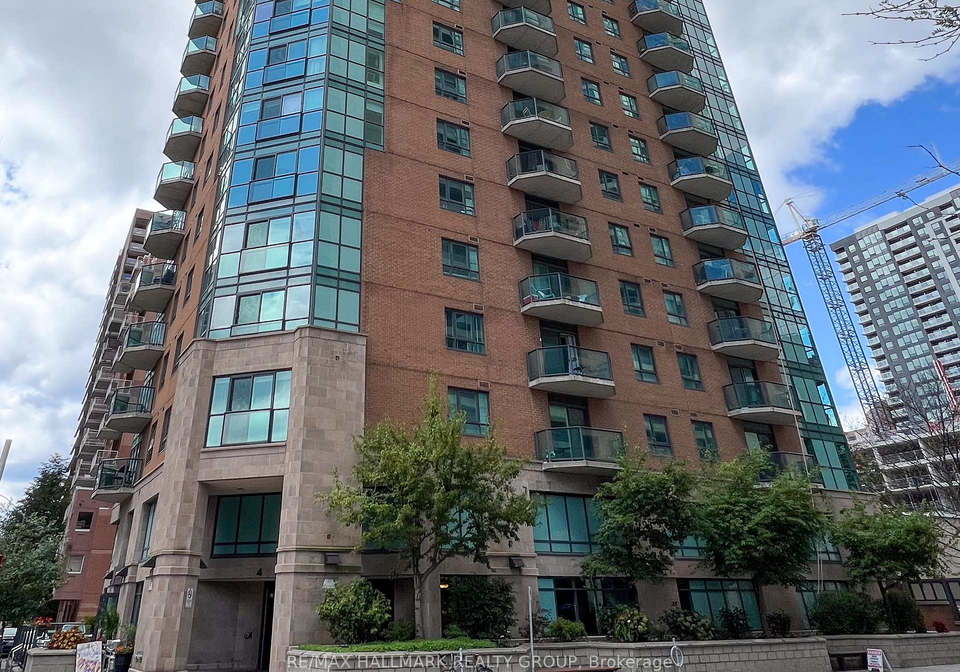 445-laurier-avenue-west-w-ottawa-ontario-x12760828