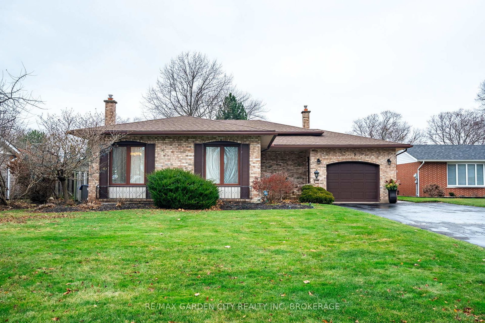 9-royal-oak-drive-st-catharines-ontario-x12760882