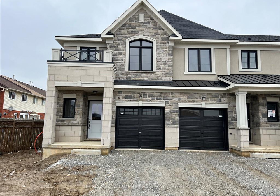 5-genoa-drive-hamilton-ontario-x12761222