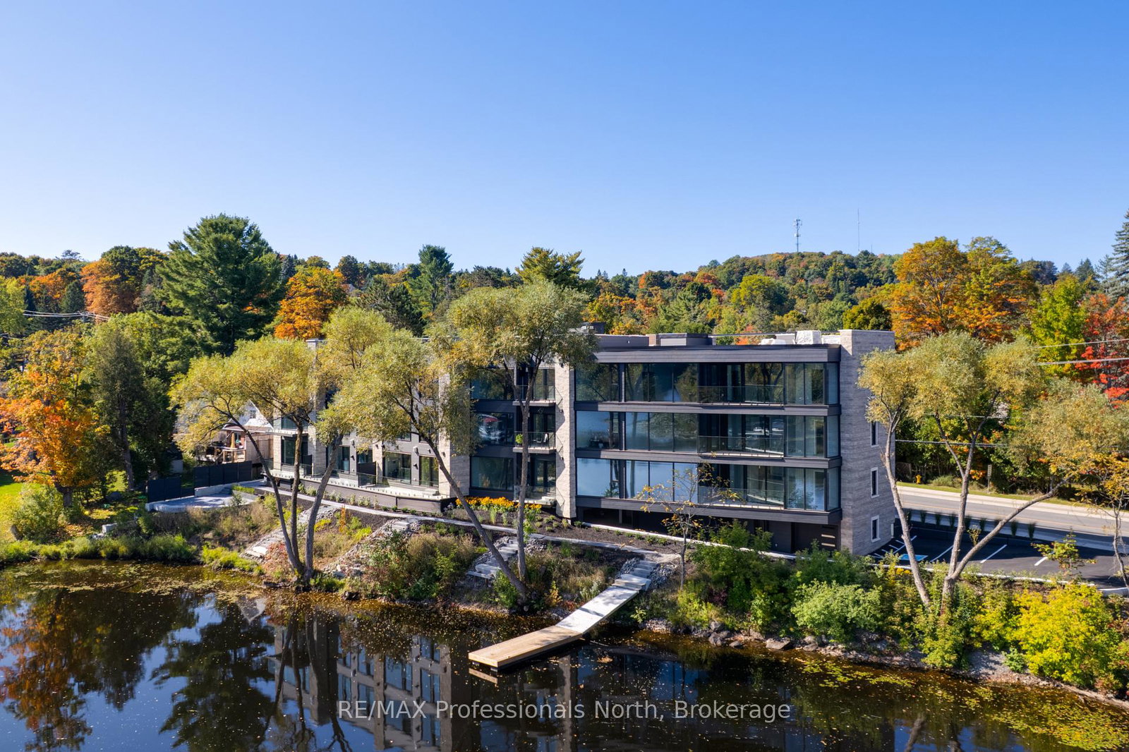 32-brunel-road-huntsville-ontario-x12761410