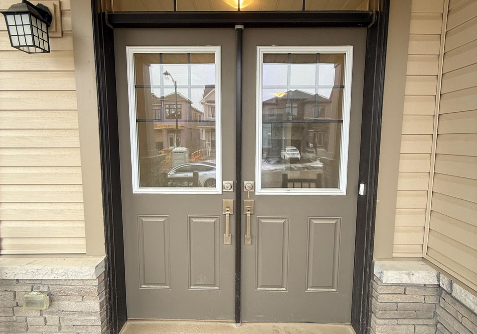 11-wintergreen-crescent-haldimand-ontario-x12761736