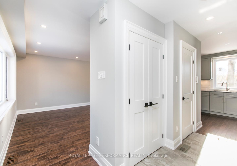 22-wolff-street-ottawa-ontario-x12761742