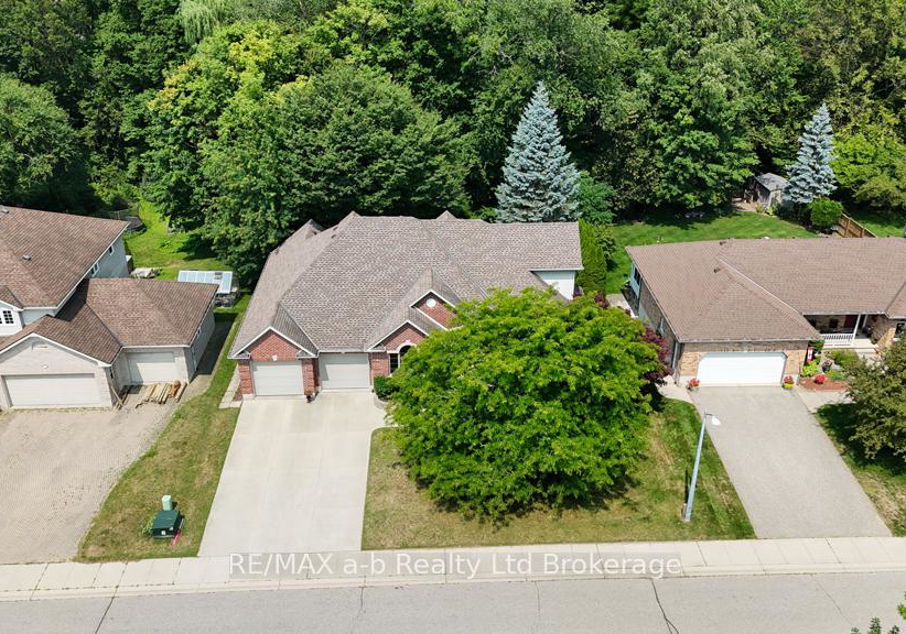 21-windemere-avenue-tillsonburg-ontario-x12761832