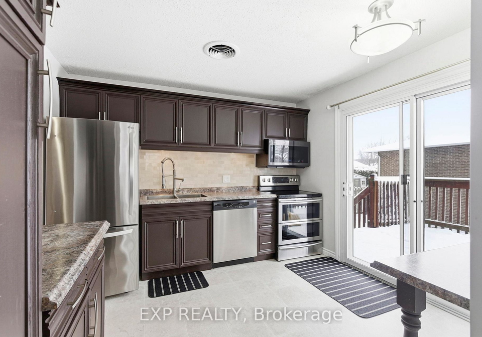 735-montcalm-court-cornwall-ontario-x12762122