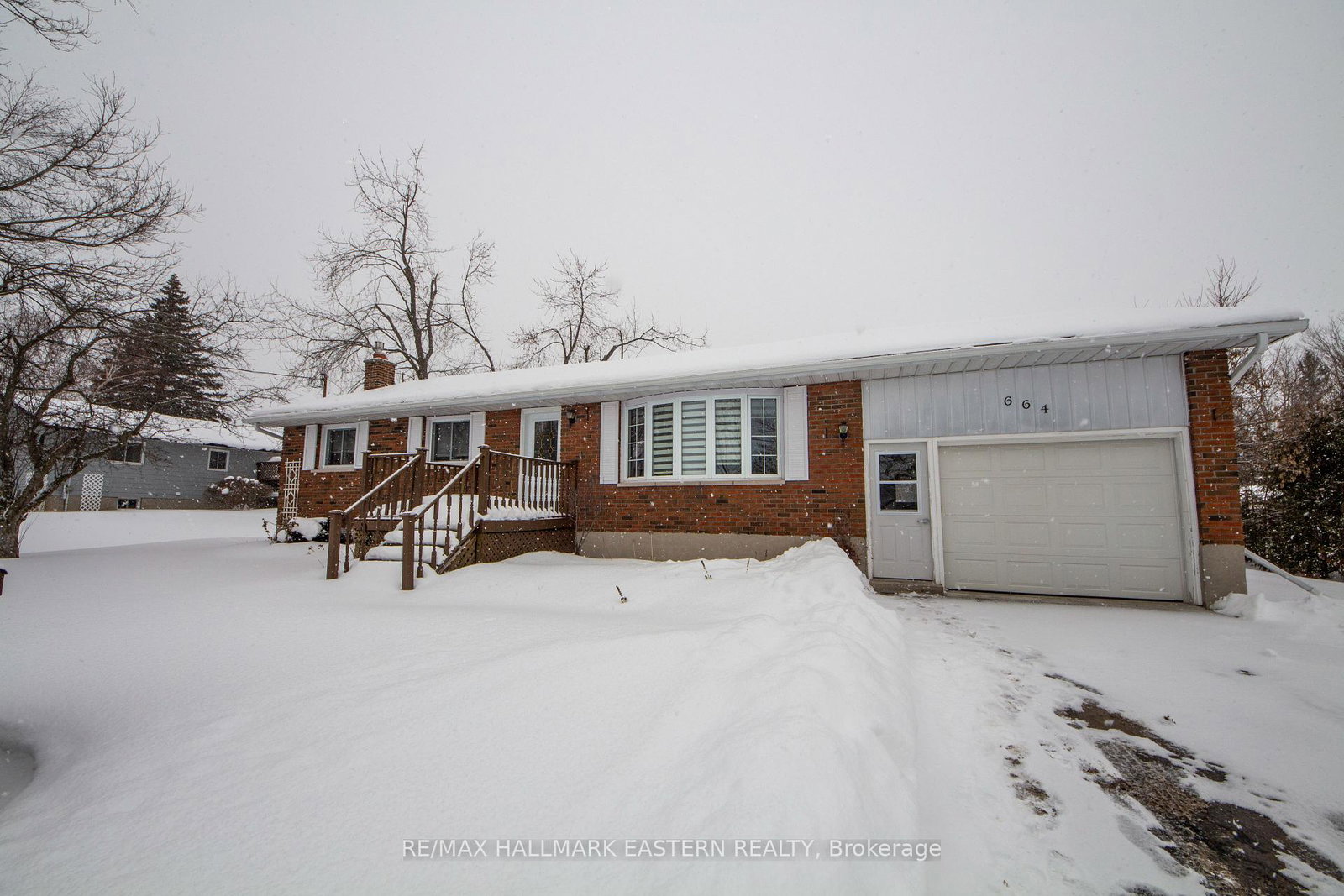 664-deerfield-crescent-selwyn-ontario-x12762172
