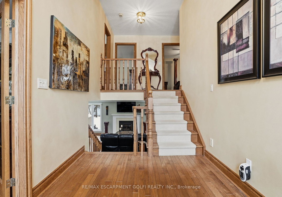 9-lamb-court-haldimand-ontario-x12762348