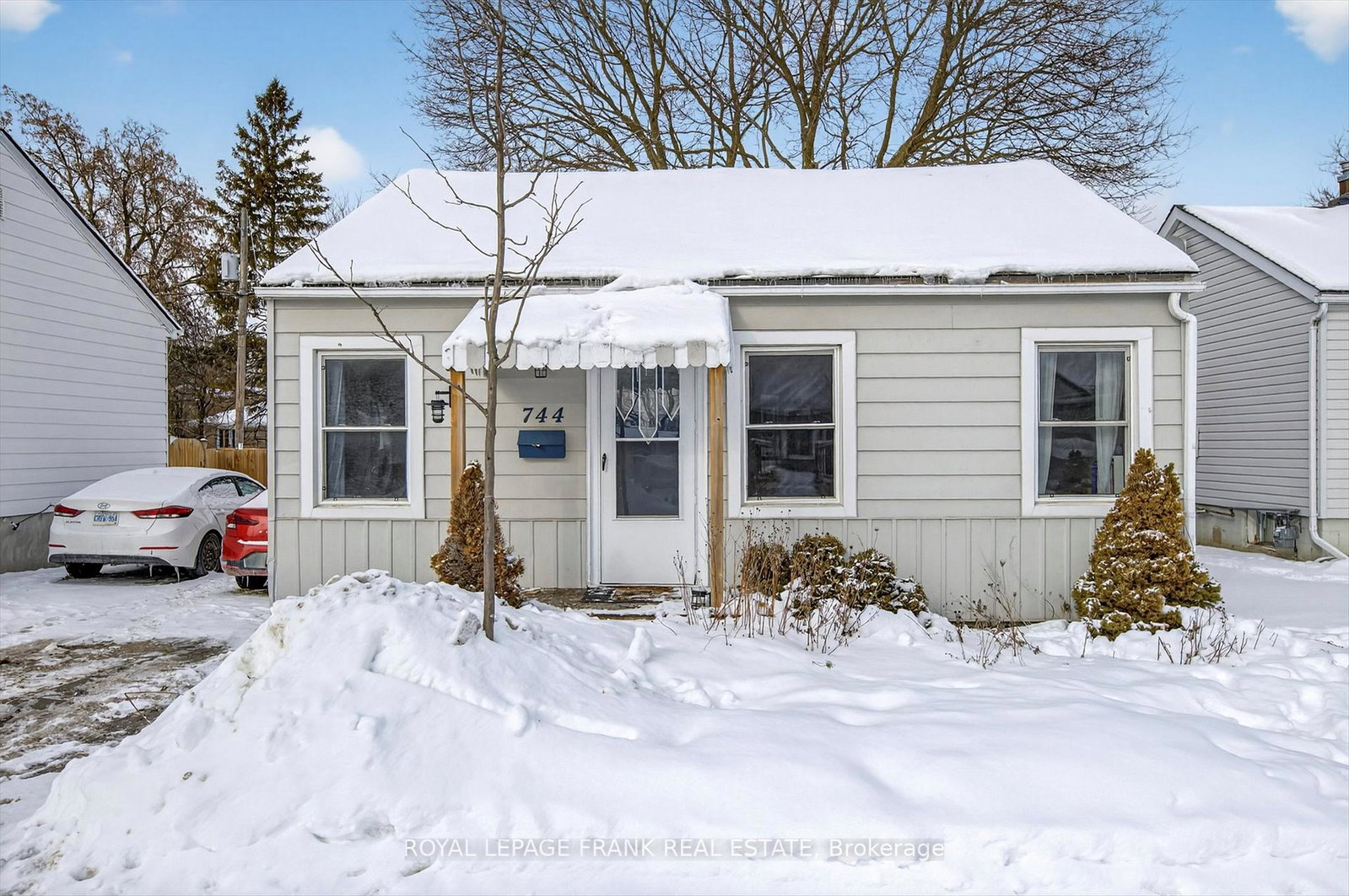 744-brown-street-peterborough-ontario-x12762452