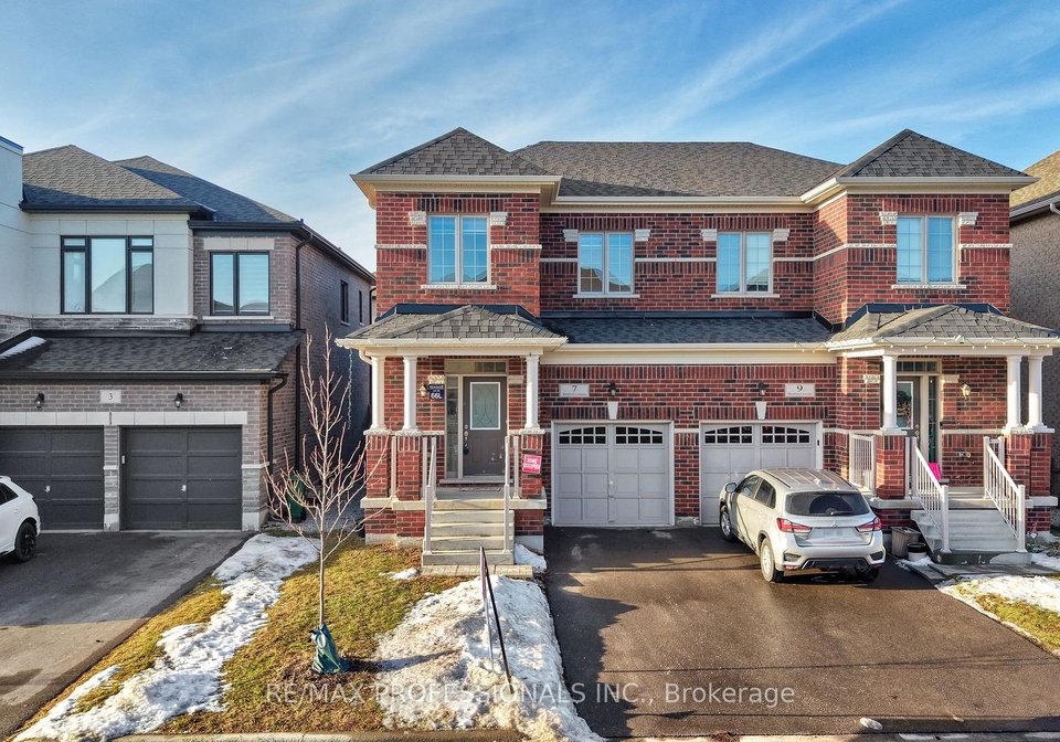 7-westfield-crescent-hamilton-ontario-x12762480