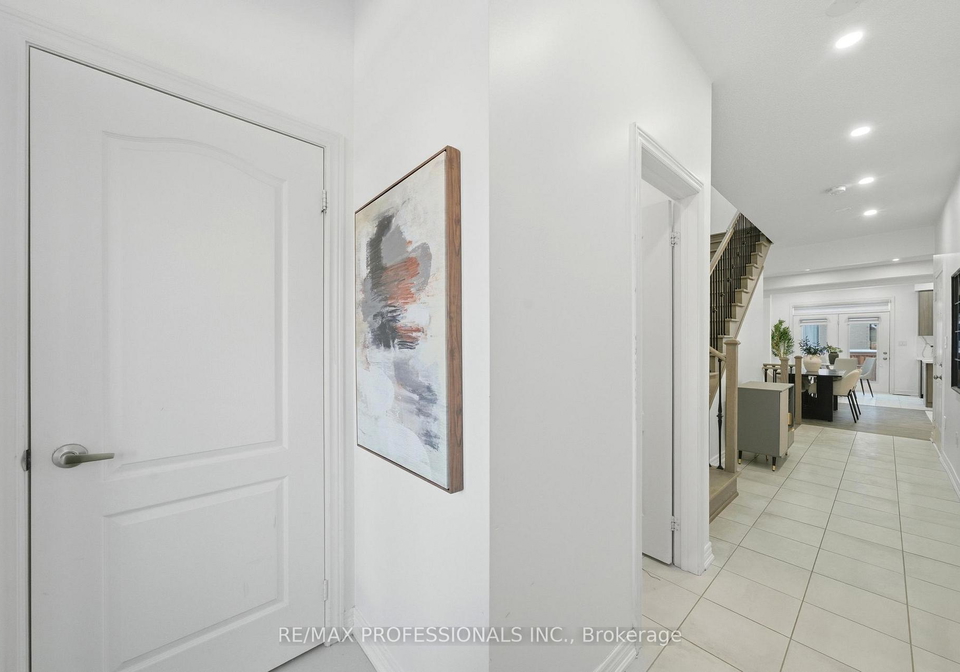 7-westfield-crescent-hamilton-ontario-x12762480