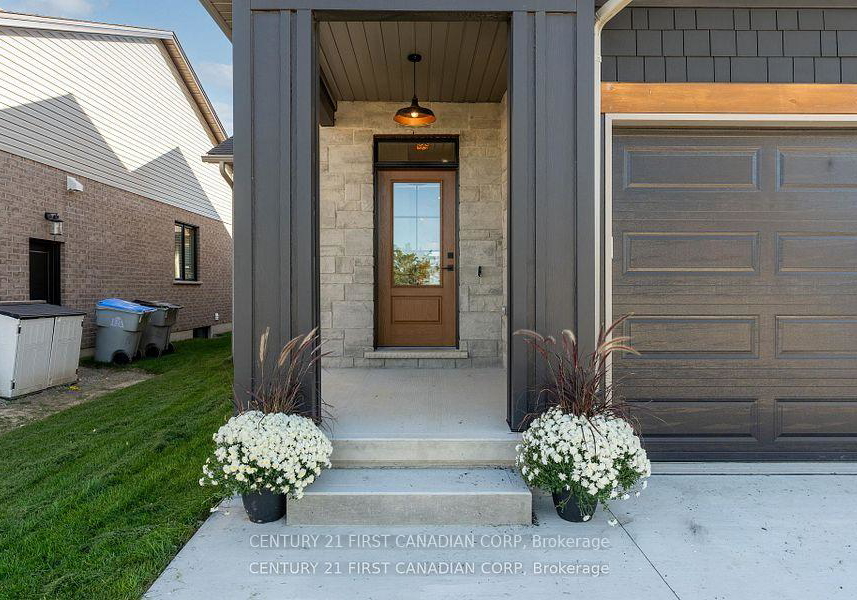 128-scotts-drive-lucan-biddulph-ontario-x12762614