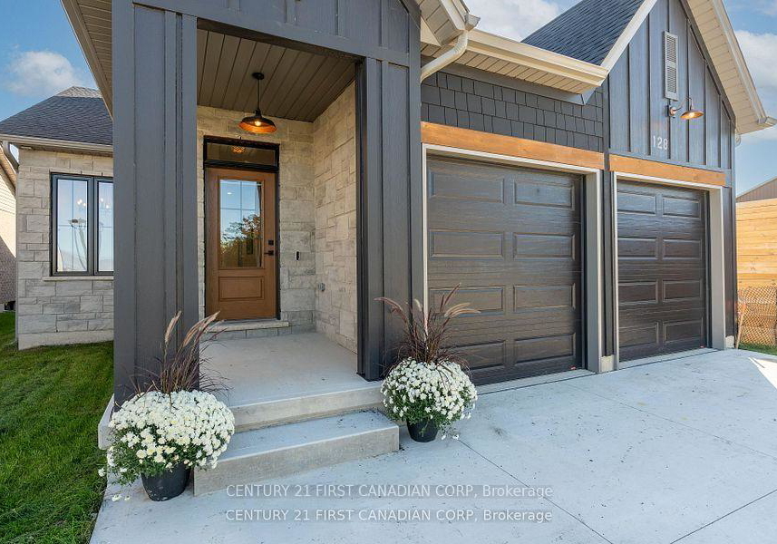 128-scotts-drive-lucan-biddulph-ontario-x12762614