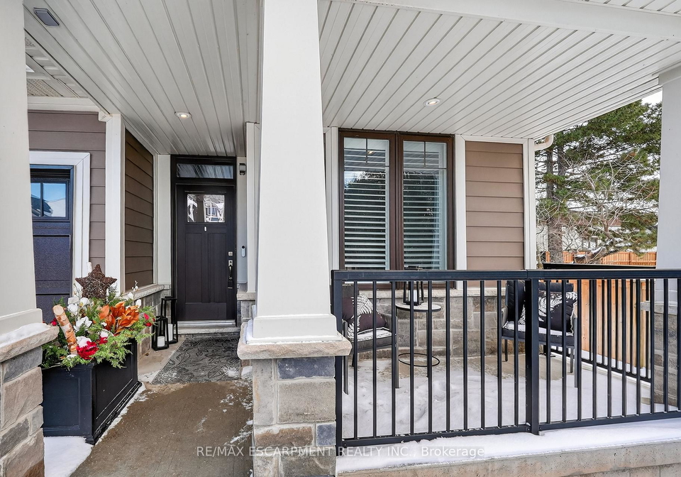 13-dandurand-court-grimsby-ontario-x12762772