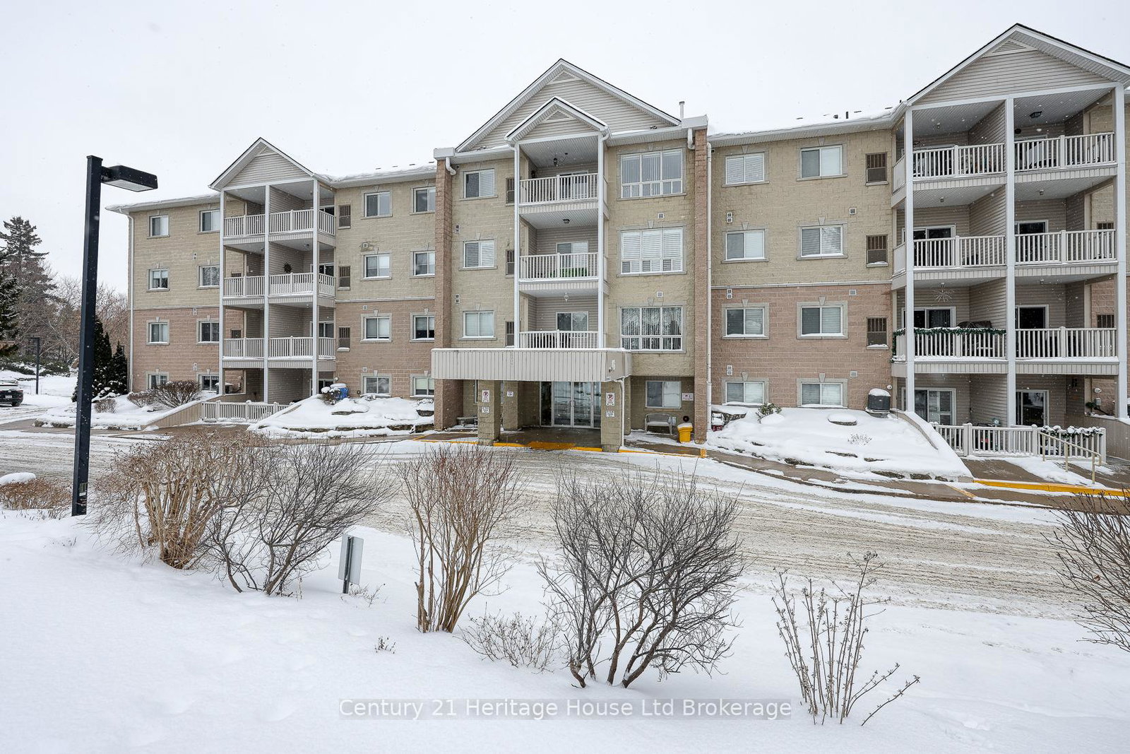46-canterbury-street-ingersoll-ontario-x12763158