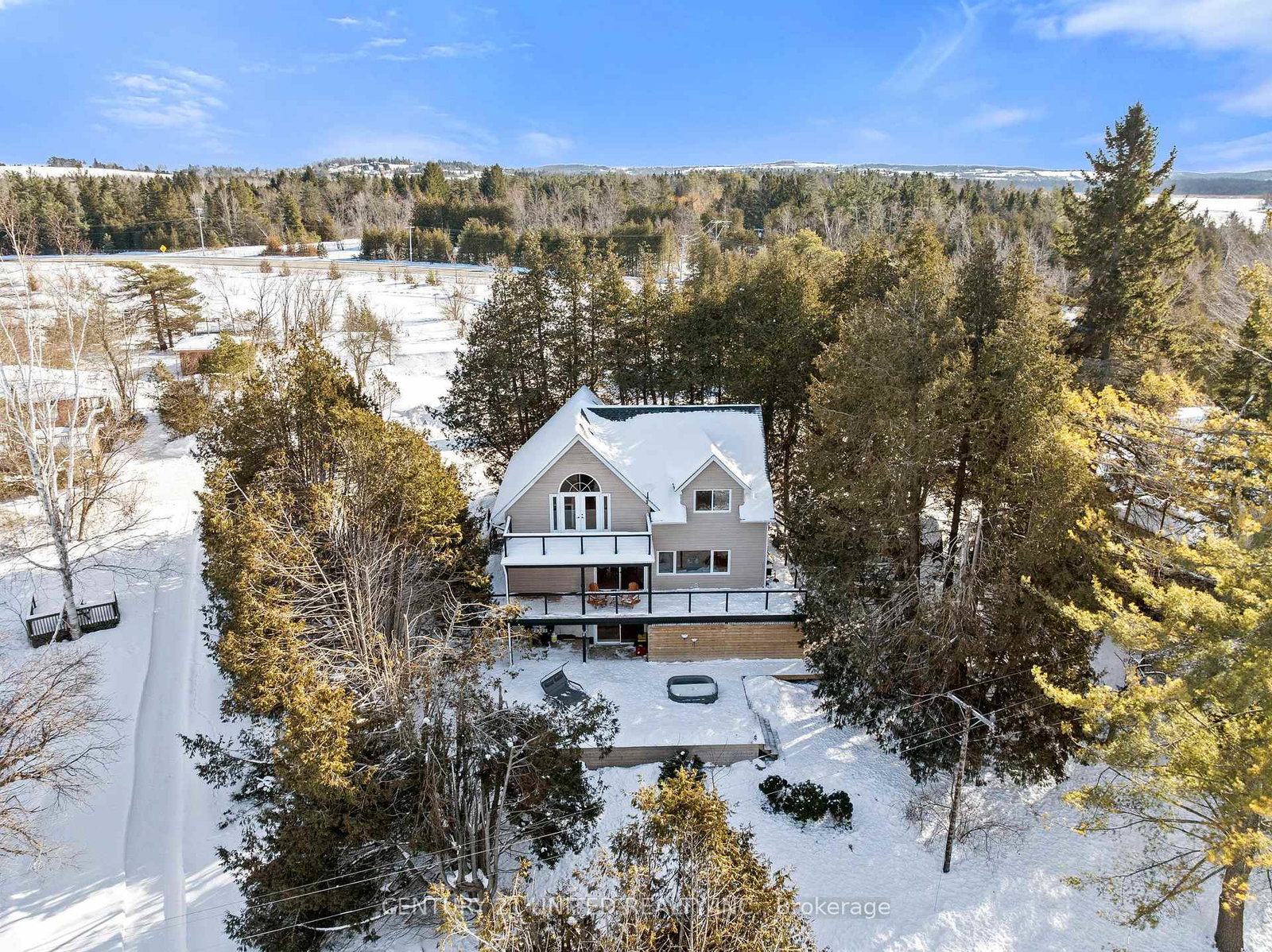 7-resort-lane-kawartha-lakes-ontario-x12763214