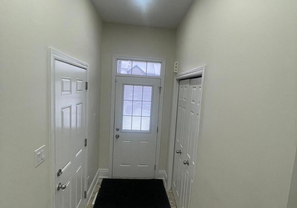 58-renfrew-street-kitchener-ontario-x12763690