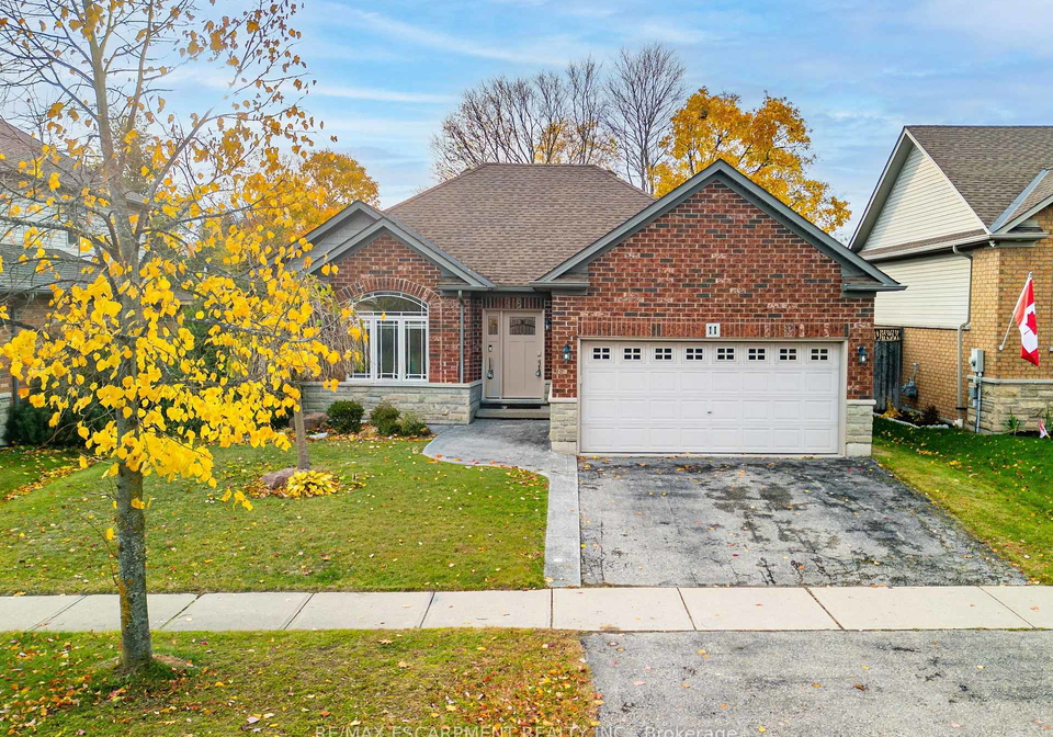 11-irongate-drive-brant-ontario-x12763726