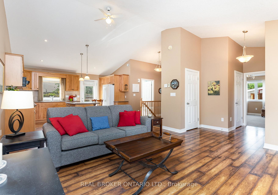 472-countess-street-s-west-grey-ontario-x12764086