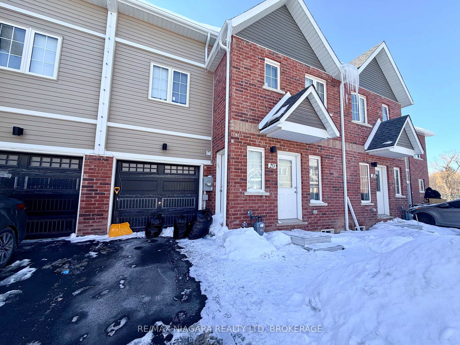 29-waterleaf-trail-welland-ontario-x12764152