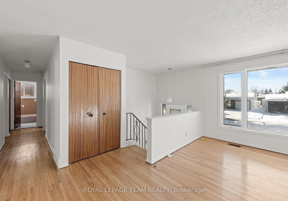 1377-chartrand-avenue-ottawa-ontario-x12764388