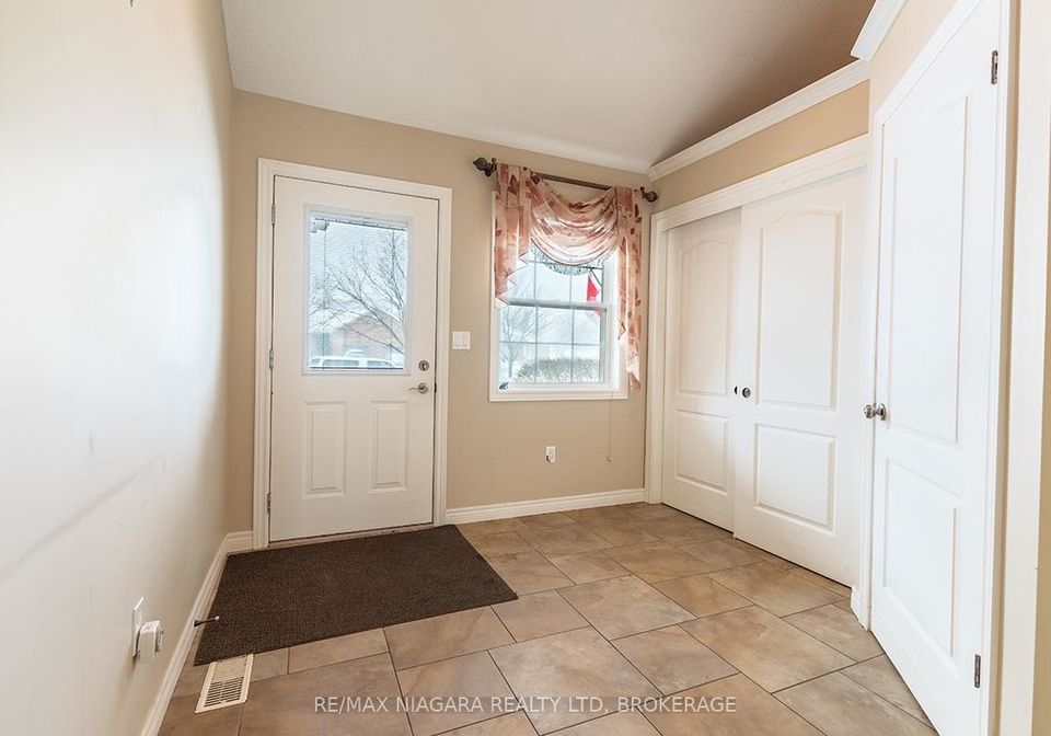 57-maple-street-port-colborne-ontario-x12764472