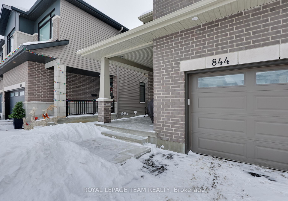 844-beckton-heights-ottawa-ontario-x12764488