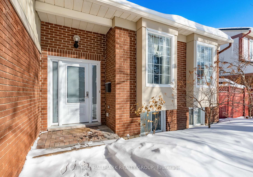 13-trotting-way-kanata-ontario-x12764578