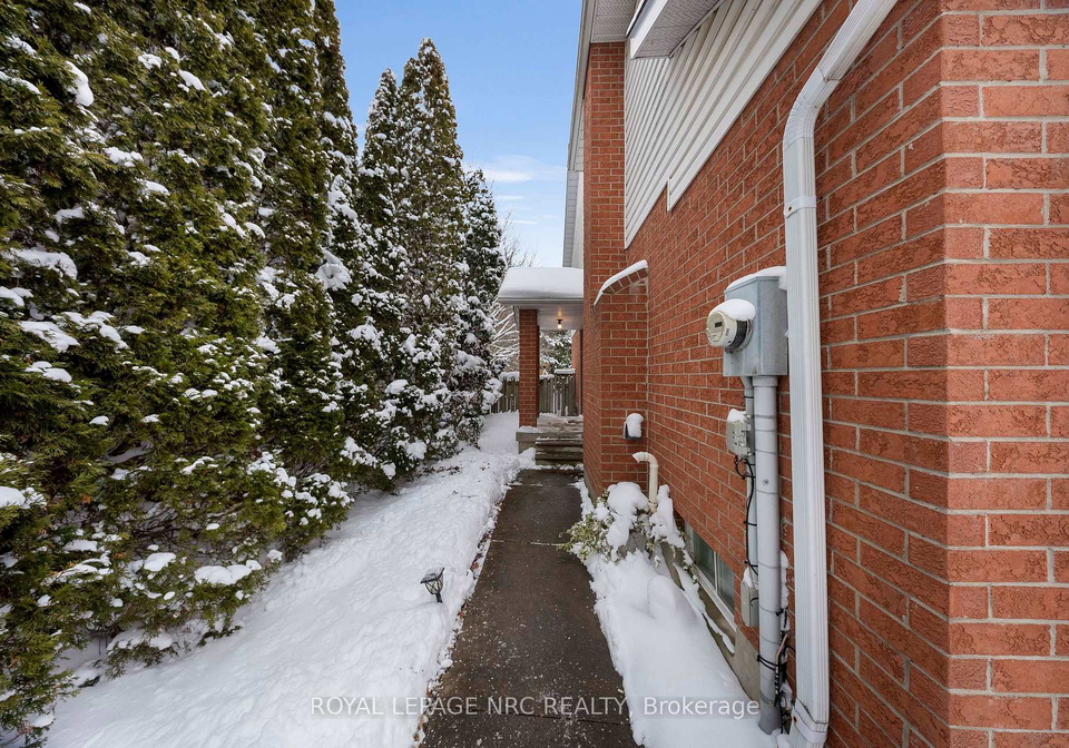 41-huntington-lane-st-catharines-ontario-x12764688