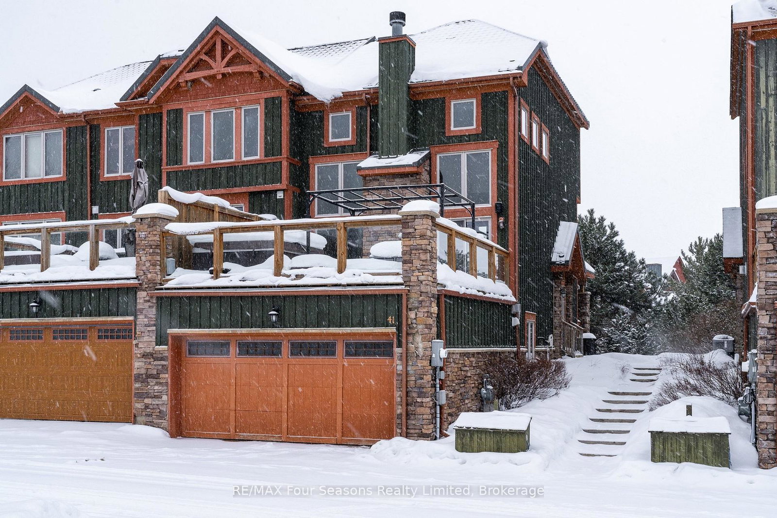 214-blueski-george-crescent-blue-mountains-ontario-x12764986