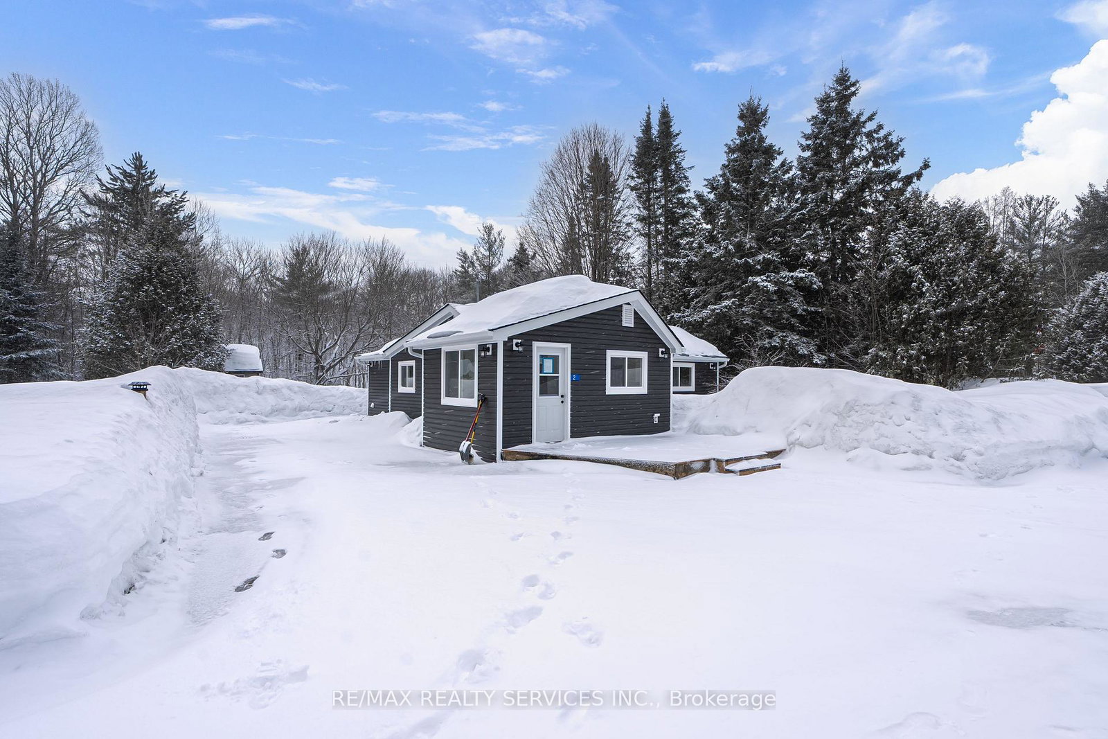 7826-lake-jospeh-road-georgian-bay-ontario-x12765162