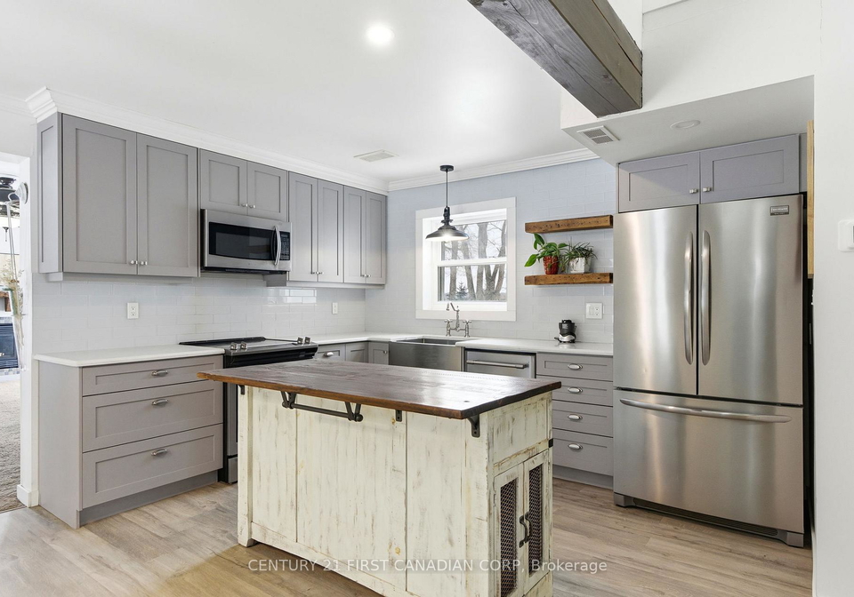 7641-lakeshore-road-lambton-shores-ontario-x12765188