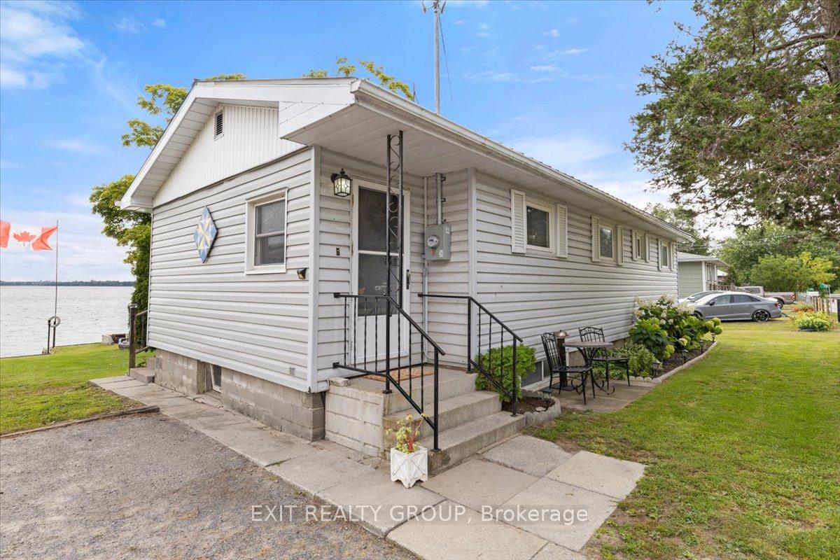 82-outlet-road-prince-edward-county-ontario-x12765436