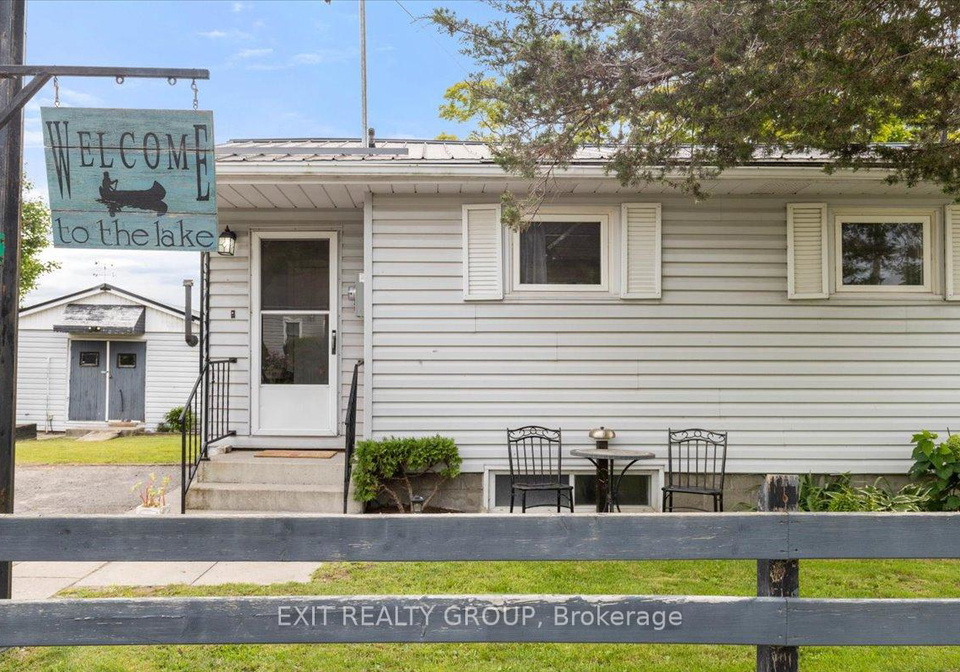 82-outlet-road-prince-edward-county-ontario-x12765436