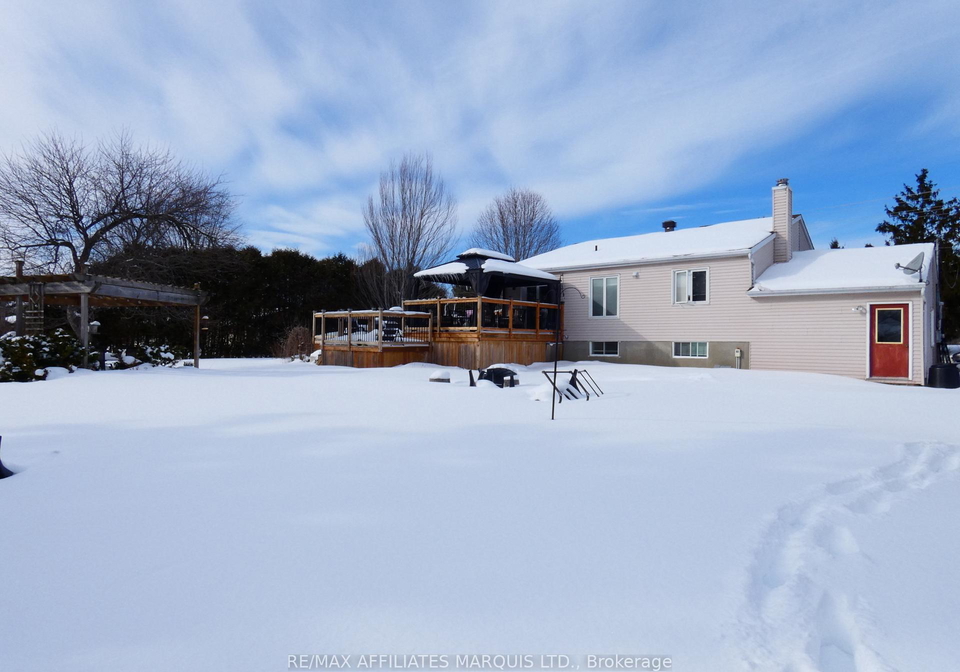 21-ste-therese-boulevard-russell-ontario-x12765546