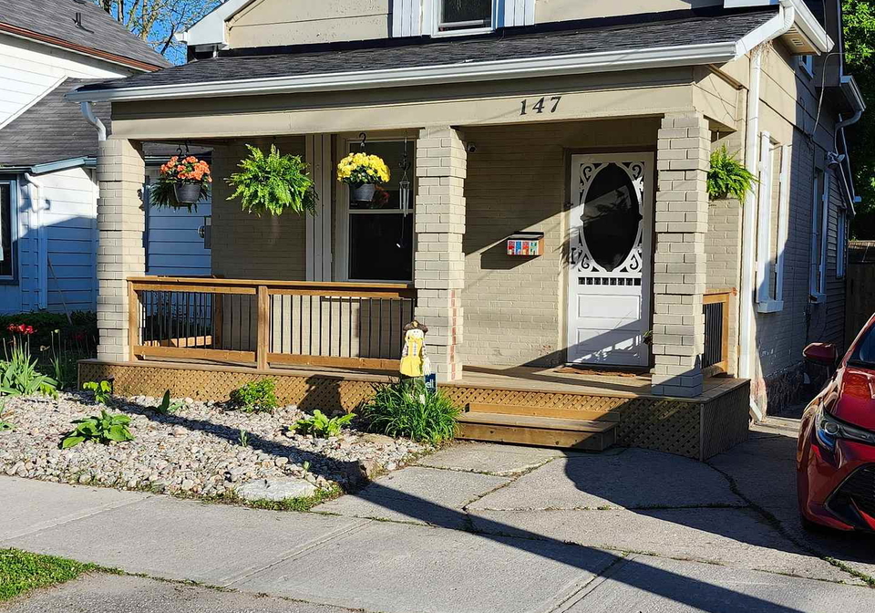 147-lake-street-peterborough-ontario-x12766118