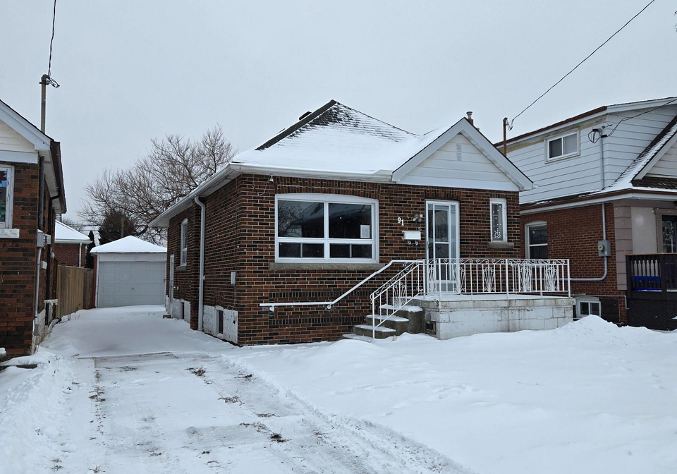 91-barons-avenue-s-hamilton-ontario-x12766298