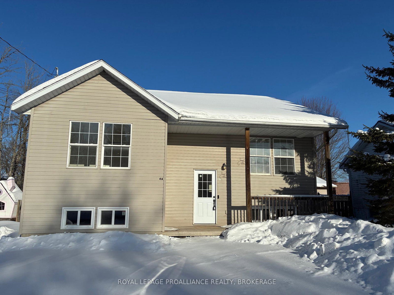 4a-creighton-drive-loyalist-ontario-x12766624