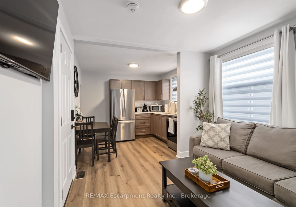 4129-acheson-avenue-niagara-falls-ontario-x12766748