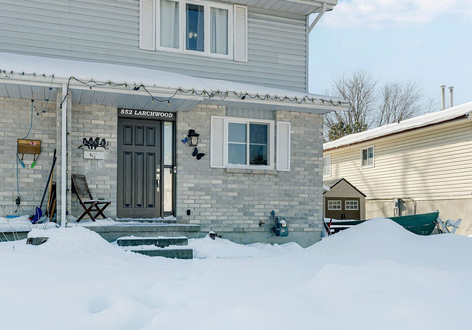 852-larchwood-crescent-kingston-ontario-x12767204