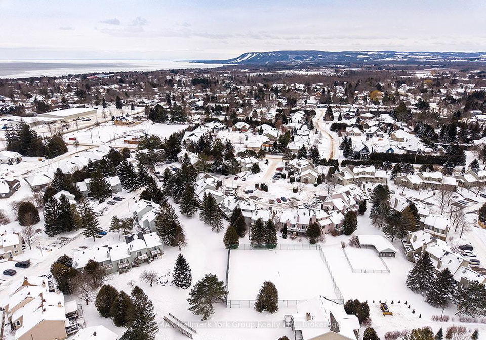 150-victoria-street-s-blue-mountains-ontario-x12767370