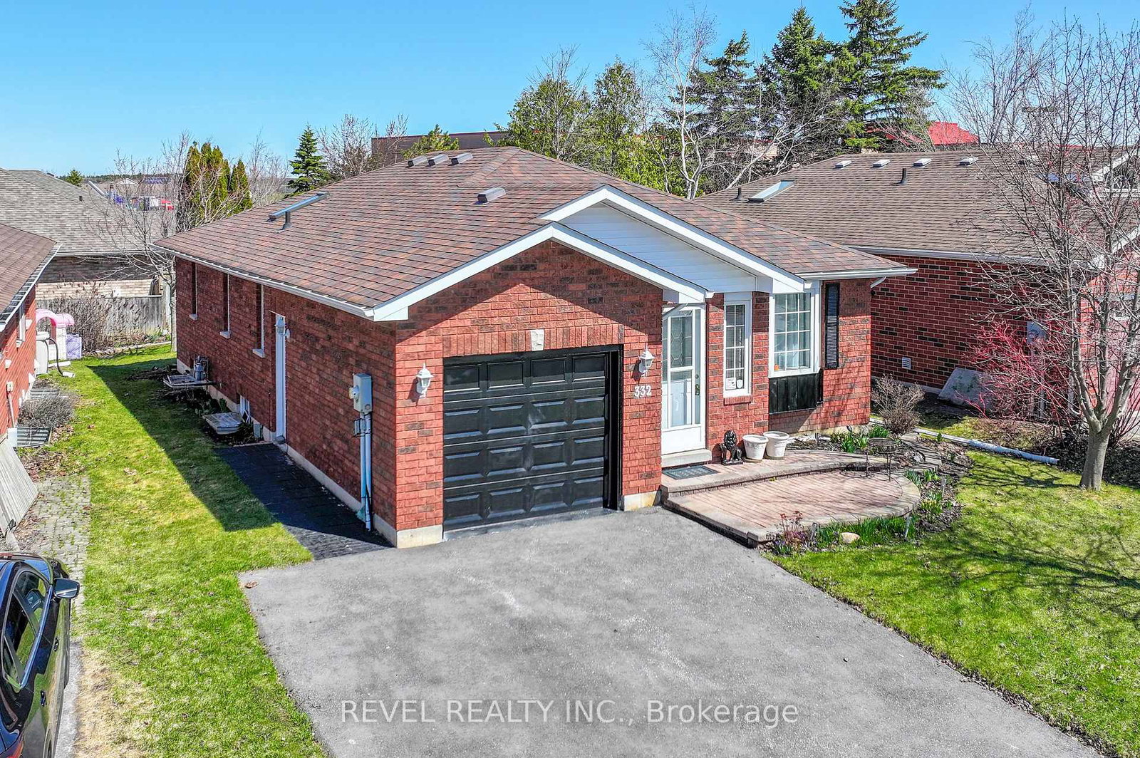 332-mary-street-w-kawartha-lakes-ontario-x12767396