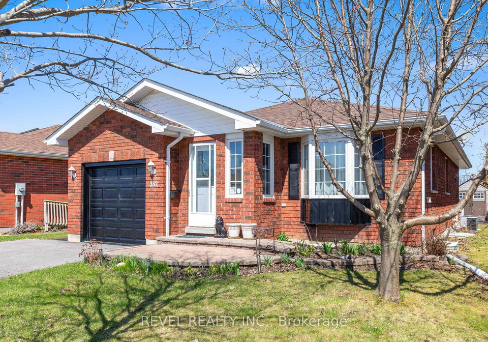 332-mary-street-w-kawartha-lakes-ontario-x12767396