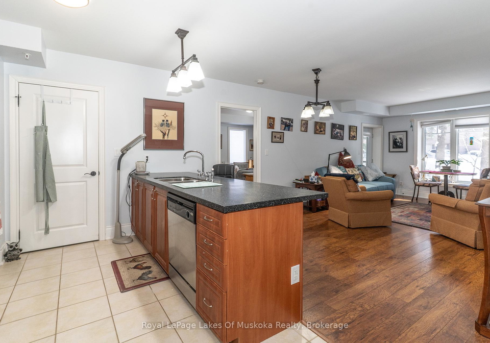 391-manitoba-street-bracebridge-ontario-x12767442