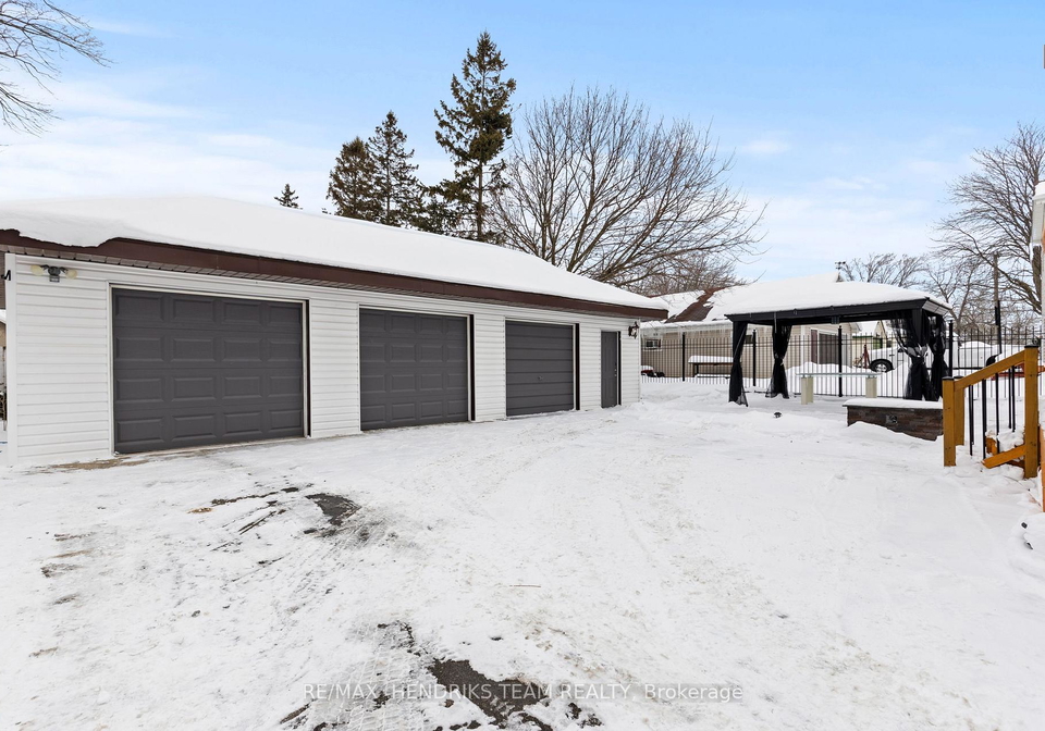 28-ramey-avenue-port-colborne-ontario-x12767998